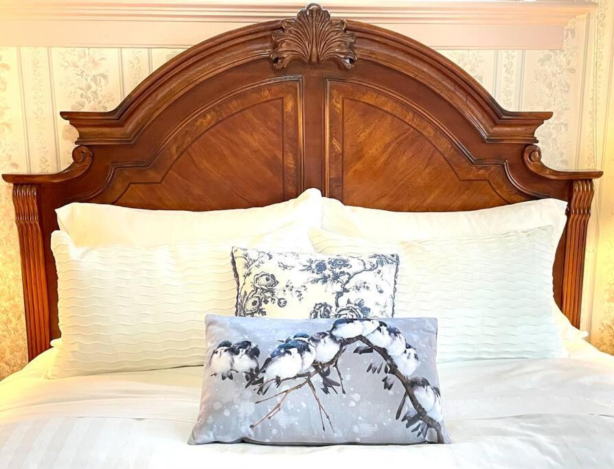 Parlor Suite In Heritage Manor, Fairfield, Near Dt วิกตอเรีย ภายนอก รูปภาพ